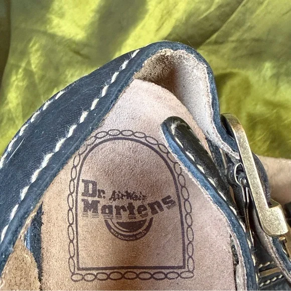 Vintage Dr. Martens Black Leather Platform Fisherman Sandals Made In England - Picture 10 of 10